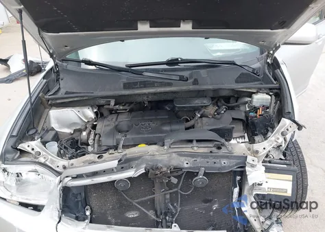 2010 Toyota Highlander из США, поврежденный, VIN 5TDZA3EH4AS007522